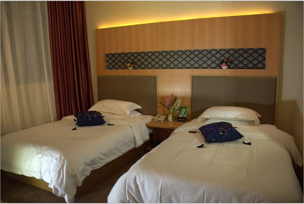 Home Club Hotel Yuexiu Branch Гуанчжоу Экстерьер фото